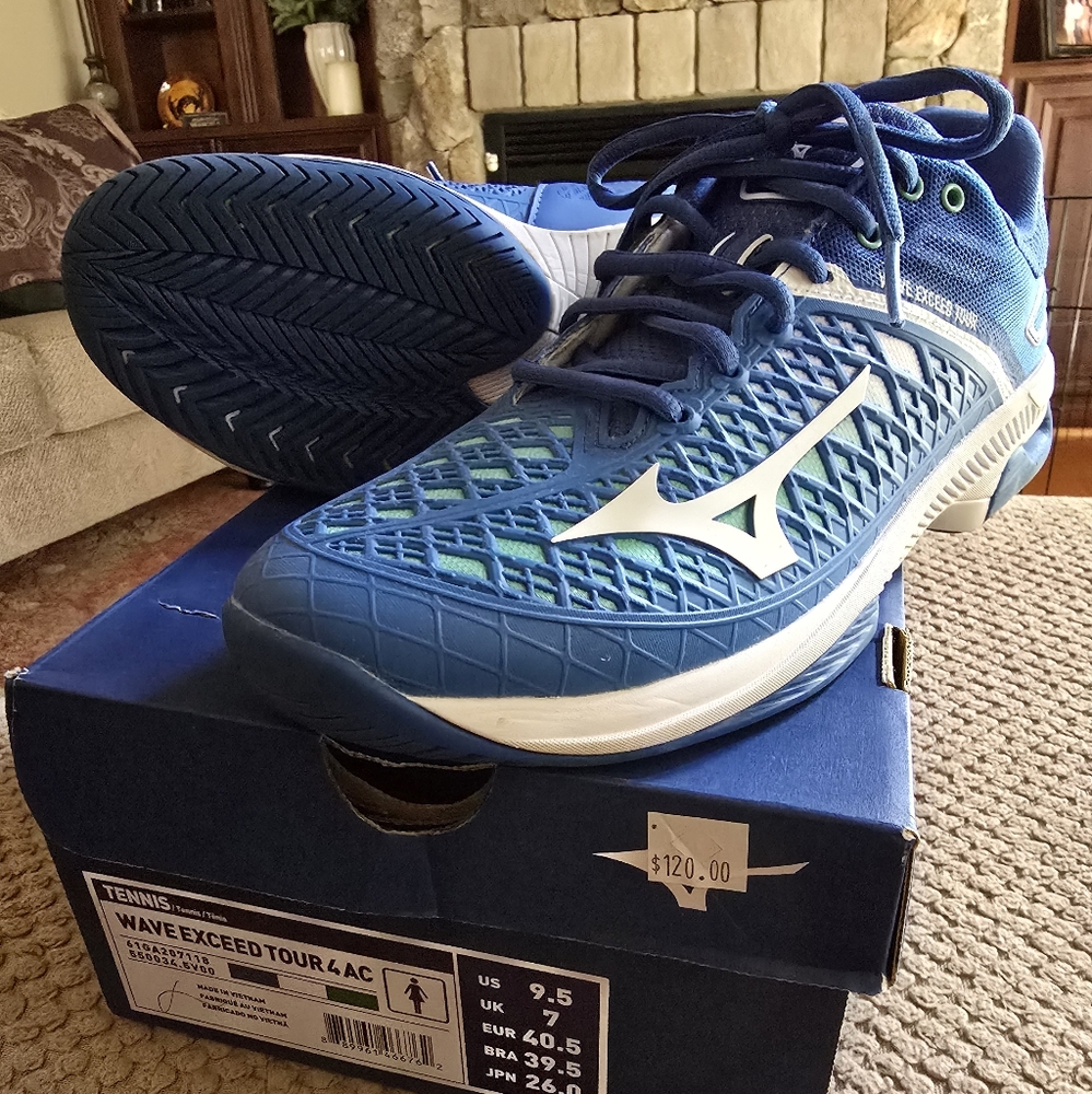 Mizuno Womens Wave Exceed Tour 4 AC Blue Tennis Shoes